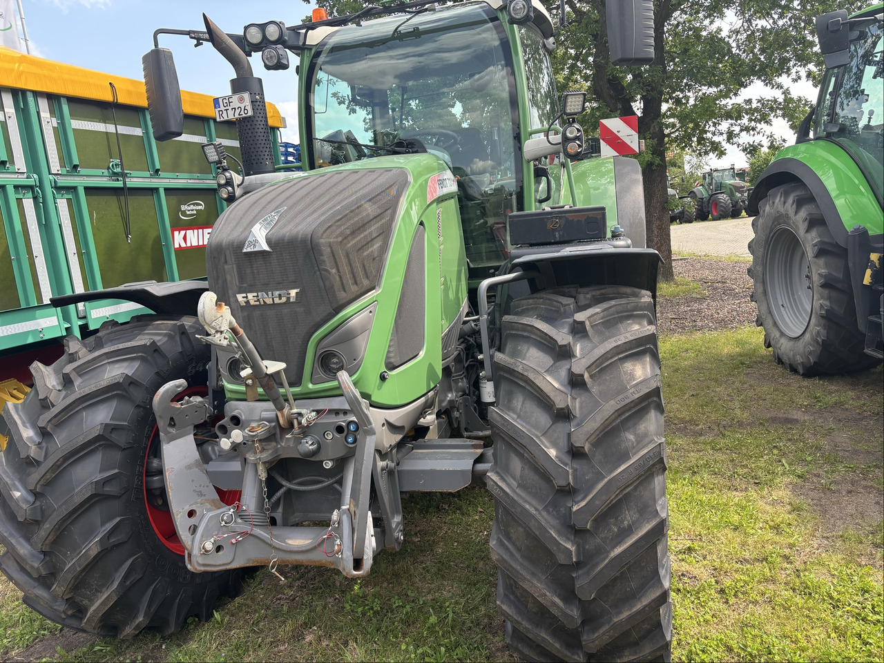 Lease a Fendt 724 Power Fendt 724 Power: picture 9