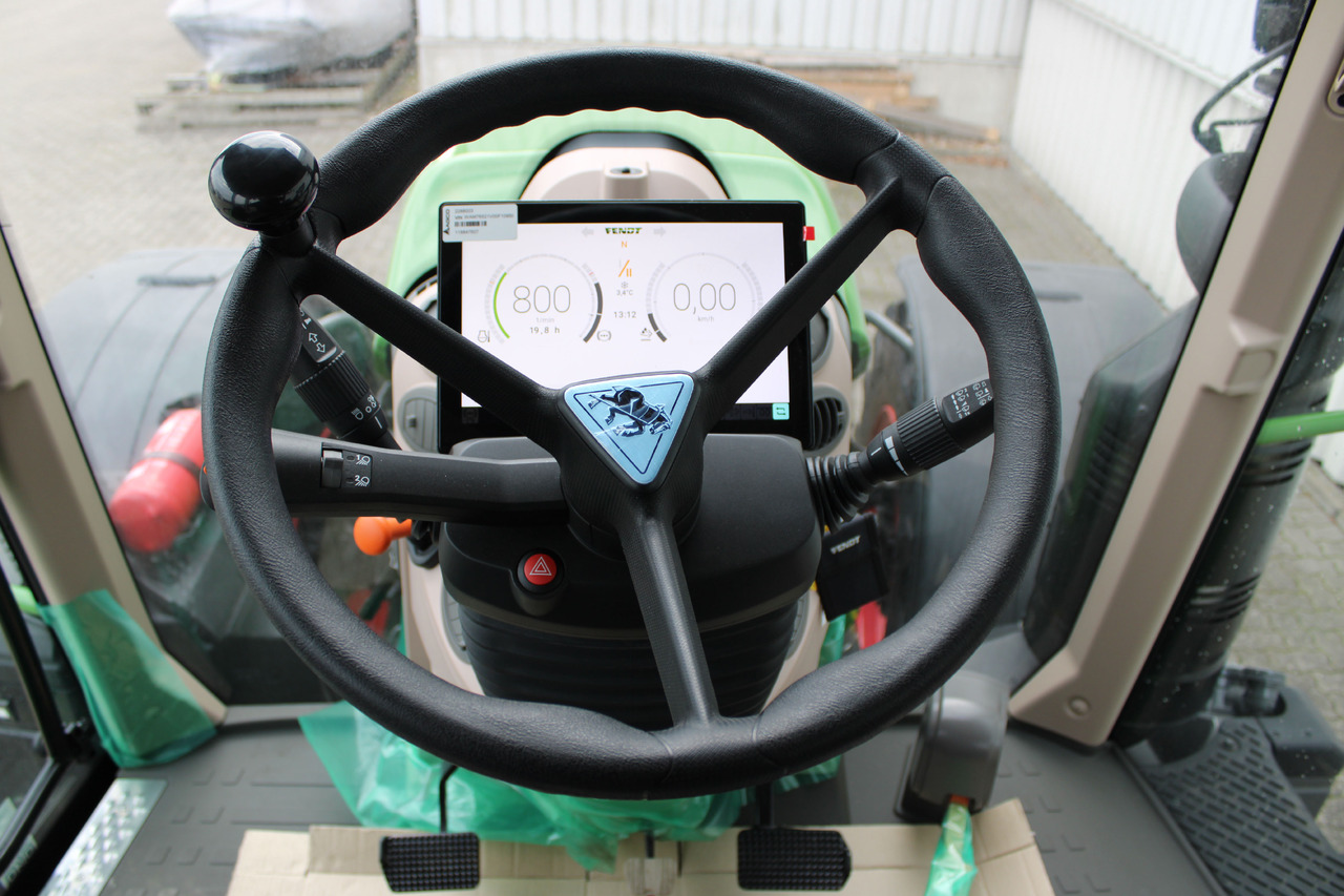 Fendt 724 Vario Gen6 Profi Sett2 - Farm tractor: picture 5 Fendt 724 Vario Gen6 Profi Sett2 - Farm tractor: picture 5