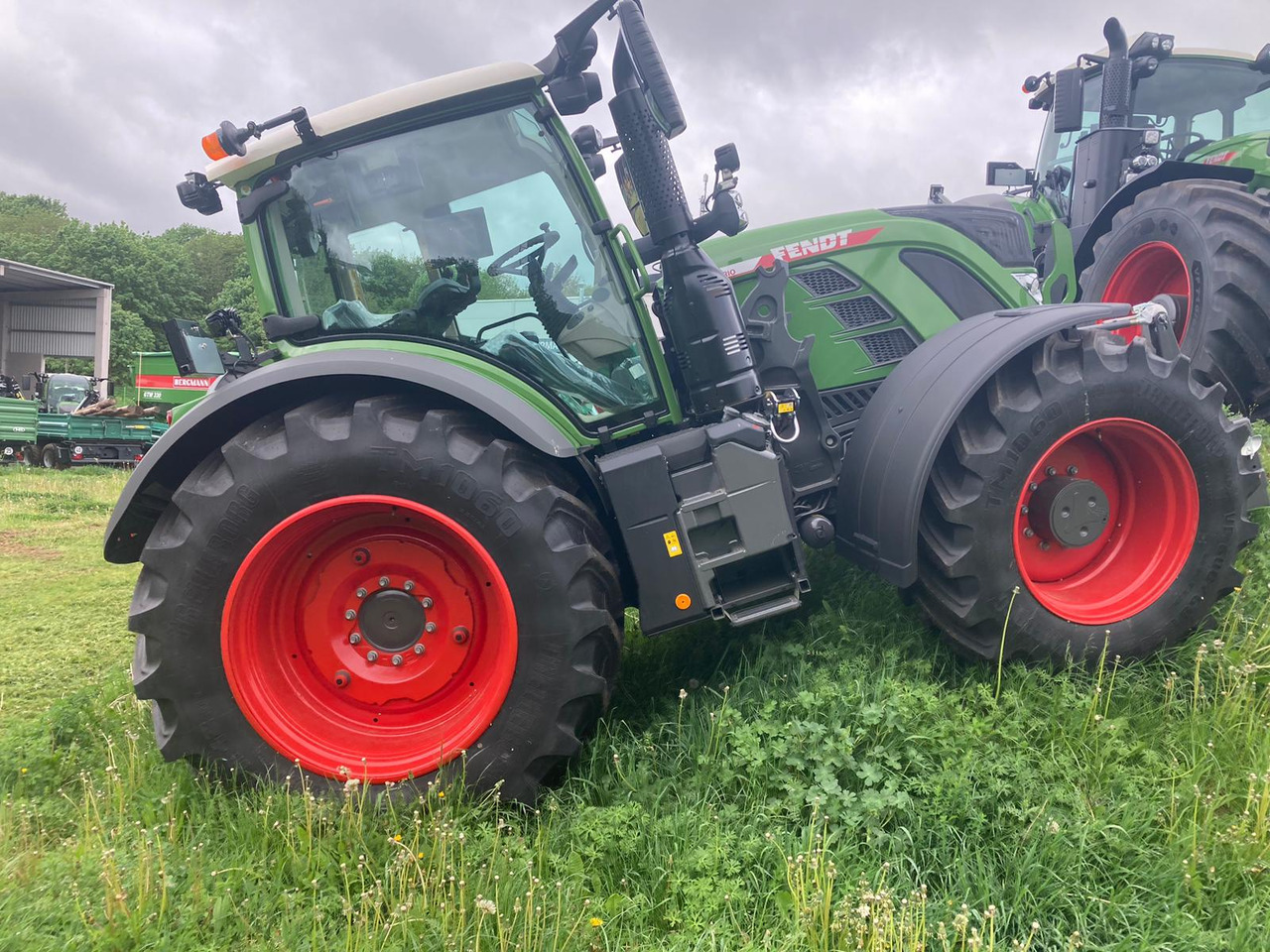 Fendt 724 Vario Gen6 Profi  Setting2 - Farm tractor: picture 1 Fendt 724 Vario Gen6 Profi  Setting2 - Farm tractor: picture 1