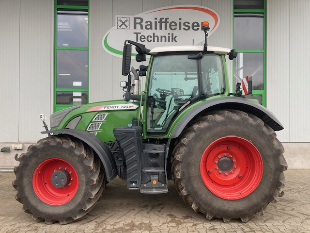 Fendt 724 Vario S4 Profi Plus - Farm tractor: picture 1 Fendt 724 Vario S4 Profi Plus - Farm tractor: picture 1