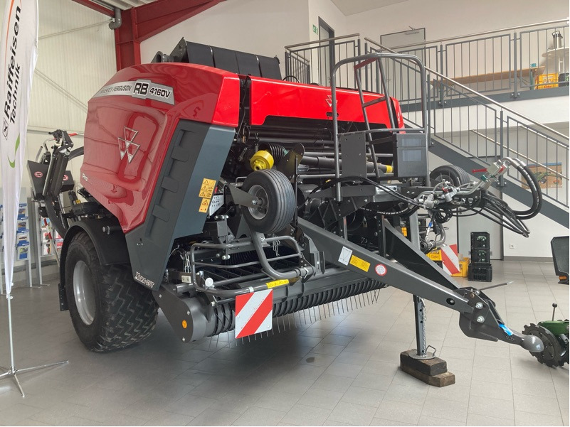 Massey Ferguson 4160 V Protec 25 Messer - Hay and forage equipment: picture 1 Massey Ferguson 4160 V Protec 25 Messer - Hay and forage equipment: picture 1