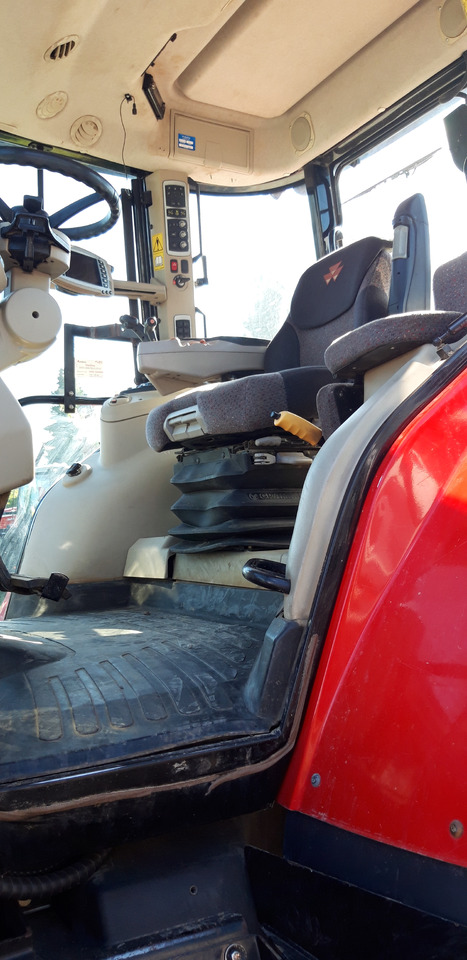 Farm tractor Massey Ferguson 7726 Dyna-6 Efficient: picture 7