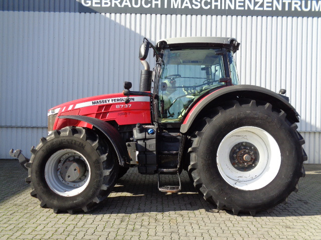 Massey Ferguson 8737 DVT Exclusive - Farm tractor: picture 1 Massey Ferguson 8737 DVT Exclusive - Farm tractor: picture 1