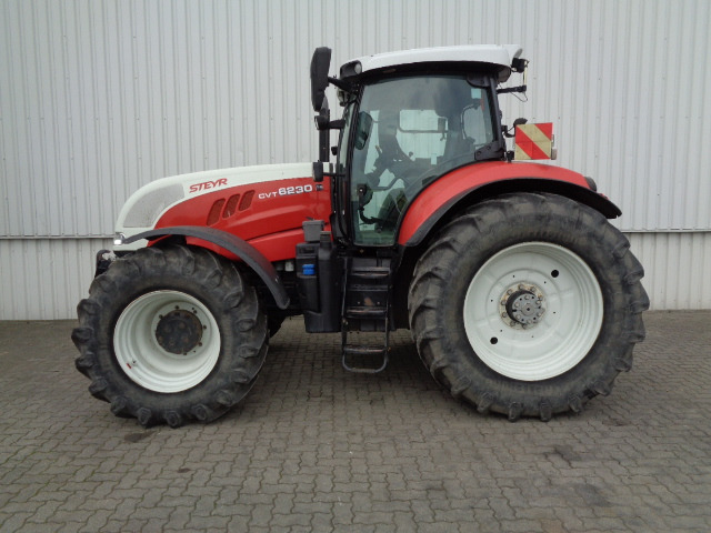 Steyr CVT 6230 - Farm tractor: picture 1 Steyr CVT 6230 - Farm tractor: picture 1