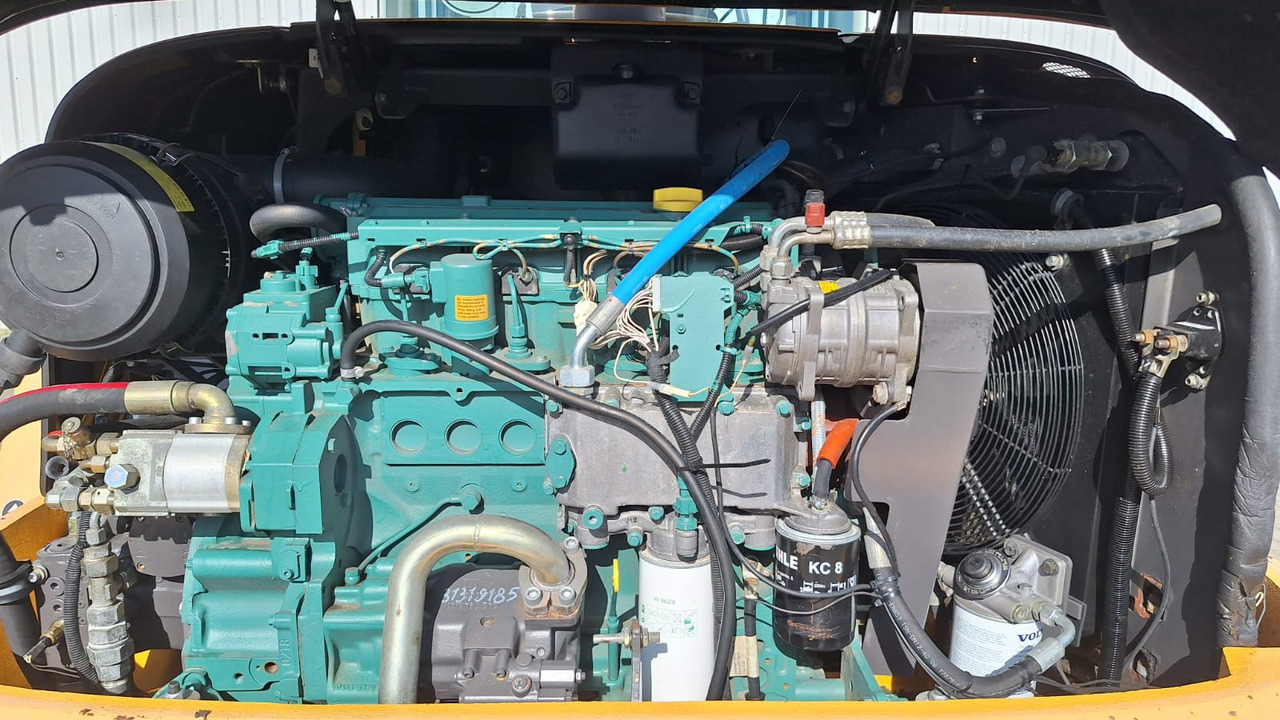 Volvo Radlader L 40 B TP - Loader: picture 2 Volvo Radlader L 40 B TP - Loader: picture 2