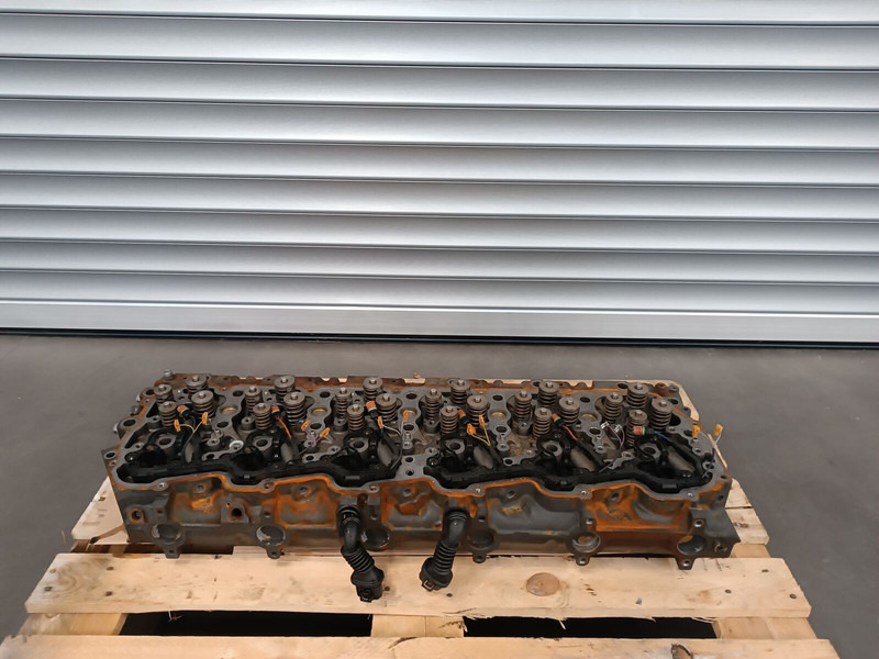 DAF XF 105 EURO 5 EEV CF 85 - Cylinder block for Truck: picture 1 DAF XF 105 EURO 5 EEV CF 85 - Cylinder block for Truck: picture 1
