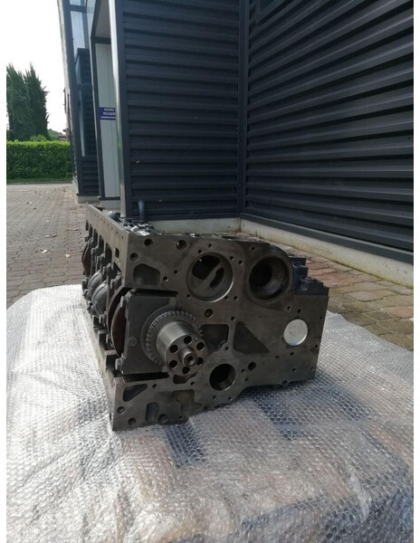 Iveco F4AE3681E SHORTBLOCK - Cylinder block for Truck: picture 2 Iveco F4AE3681E SHORTBLOCK - Cylinder block for Truck: picture 2