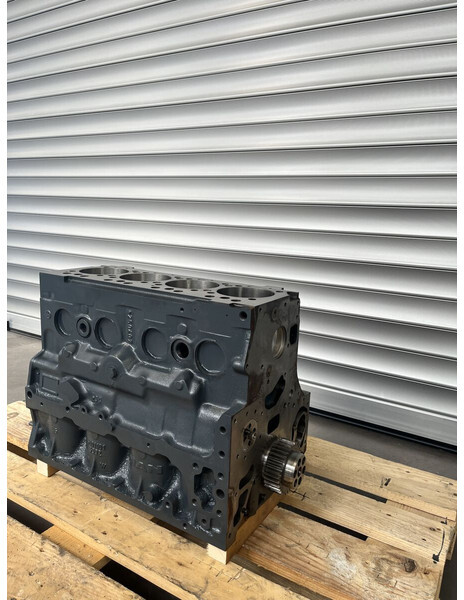 MAN D0834 LOH 50 51 - Engine for Truck: picture 3 MAN D0834 LOH 50 51 - Engine for Truck: picture 3