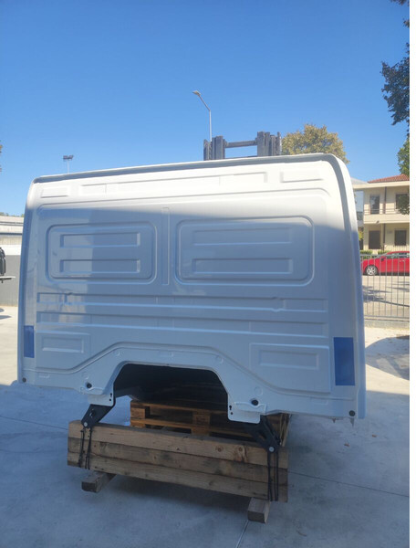 Cab and interior for Truck Mercedes-Benz ATEGO 4 CYLINDERS EURO 5 EURO 6: picture 6