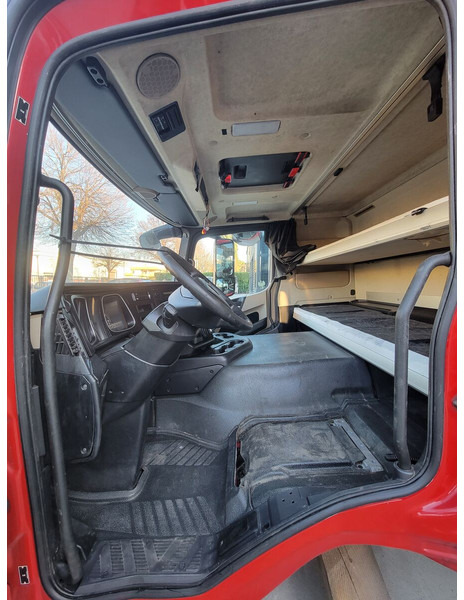 Mercedes-Benz Actros - Cab and interior for Truck: picture 4 Mercedes-Benz Actros - Cab and interior for Truck: picture 4