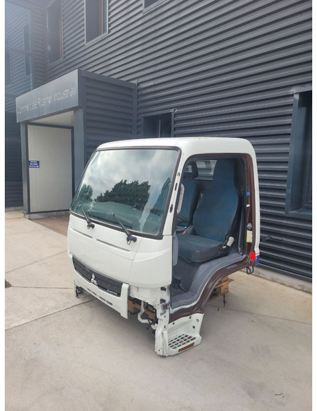 Mitsubishi Fuso S TYPE - NARROW - Cab and interior for Truck: picture 2 Mitsubishi Fuso S TYPE - NARROW - Cab and interior for Truck: picture 2