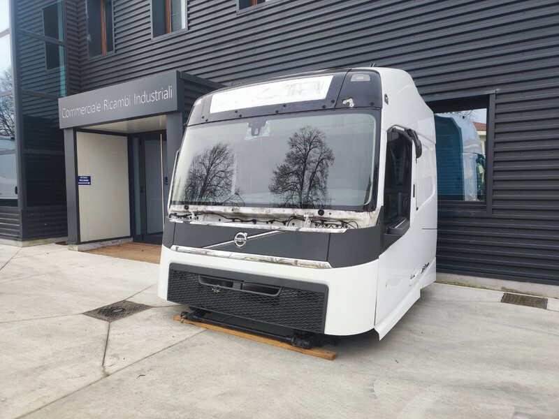 Volvo FH L2 H2 - Cab and interior for Truck: picture 4 Volvo FH L2 H2 - Cab and interior for Truck: picture 4