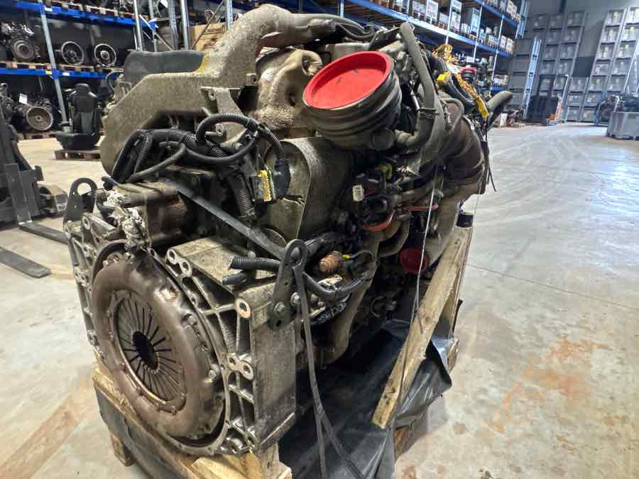 MAN ENGINE D2676 LF51 500 HP + PTO - Engine for Truck: picture 4 MAN ENGINE D2676 LF51 500 HP + PTO - Engine for Truck: picture 4
