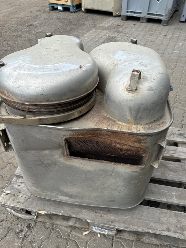 MAN EXHAUST 81.15103-6131 - Muffler/ Exhaust system for Truck: picture 1 MAN EXHAUST 81.15103-6131 - Muffler/ Exhaust system for Truck: picture 1