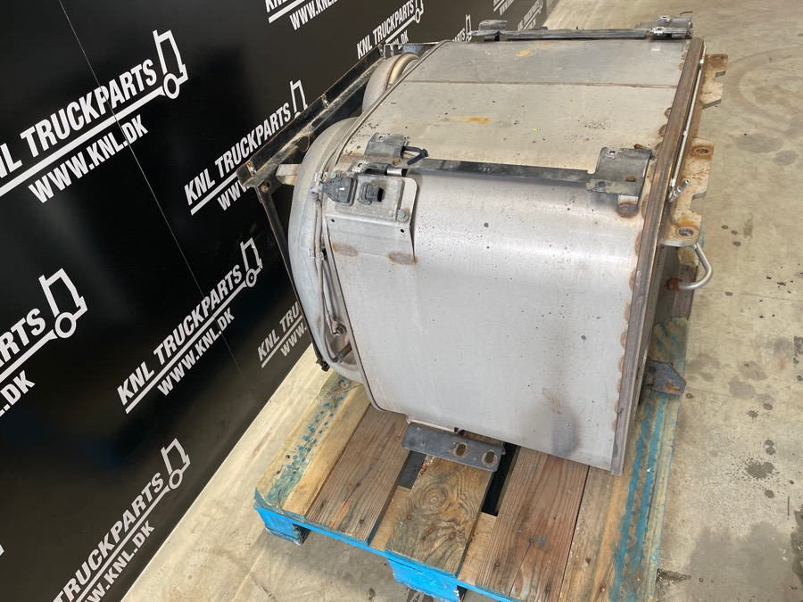 MAN EXHAUST SILENCER 81.15103-6182 - Muffler/ Exhaust system for Truck: picture 3 MAN EXHAUST SILENCER 81.15103-6182 - Muffler/ Exhaust system for Truck: picture 3