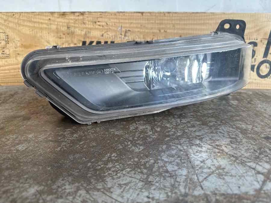 MAN FOG LAMP 81.25204-0001 - Lights/ Lighting for Truck: picture 1 MAN FOG LAMP 81.25204-0001 - Lights/ Lighting for Truck: picture 1