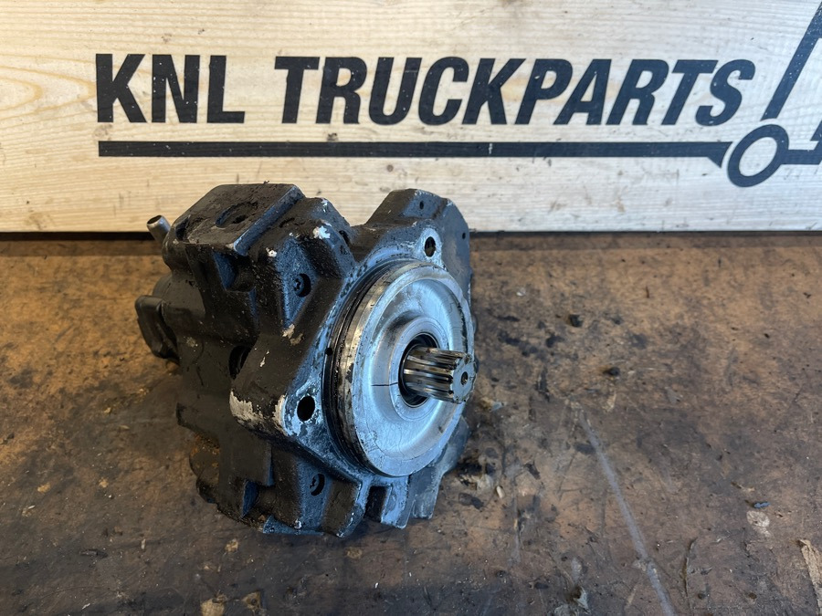 MAN HIGH PRESSURE FUEL PUMP 51.11103-7792 - Fuel processing/ Fuel delivery for Truck: picture 2 MAN HIGH PRESSURE FUEL PUMP 51.11103-7792 - Fuel processing/ Fuel delivery for Truck: picture 2