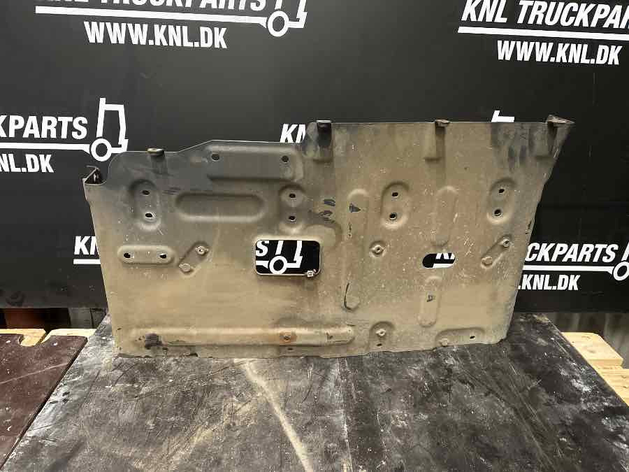SCANIA BOADING STEB BRACKET 2715970 - Frame/ Chassis for Truck: picture 2 SCANIA BOADING STEB BRACKET 2715970 - Frame/ Chassis for Truck: picture 2