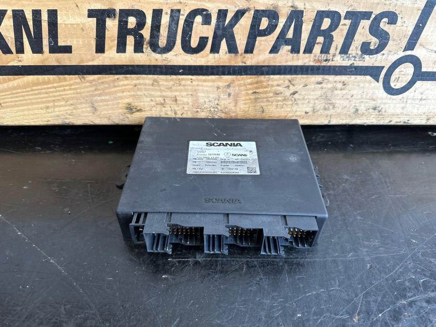 SCANIA ECU COO7 1879948 - Electrical system for Truck: picture 1 SCANIA ECU COO7 1879948 - Electrical system for Truck: picture 1