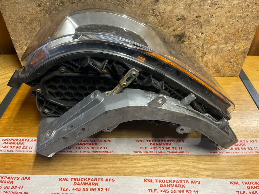 SCANIA LAMP 2655841 - Lights/ Lighting for Truck: picture 2 SCANIA LAMP 2655841 - Lights/ Lighting for Truck: picture 2