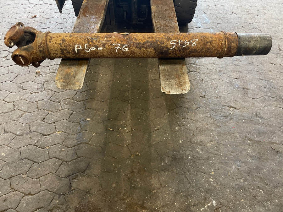SCANIA PROPSHAFT P500 1758552 - Propeller shaft for Truck: picture 1 SCANIA PROPSHAFT P500 1758552 - Propeller shaft for Truck: picture 1