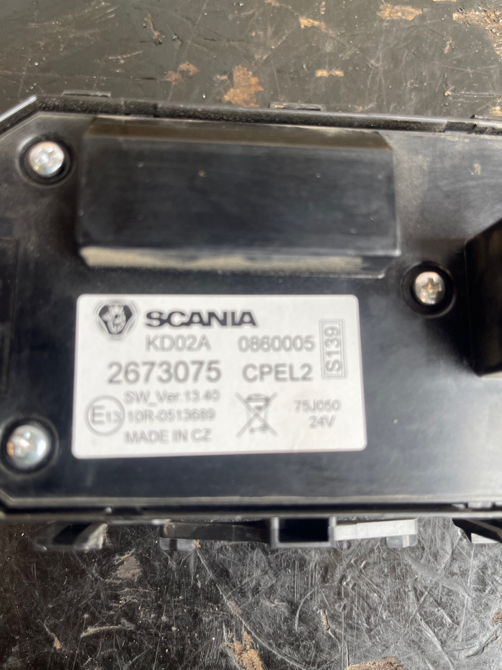 SCANIA SWITCH CONTROL UNIT 2673075 - Cab and interior for Truck: picture 2 SCANIA SWITCH CONTROL UNIT 2673075 - Cab and interior for Truck: picture 2