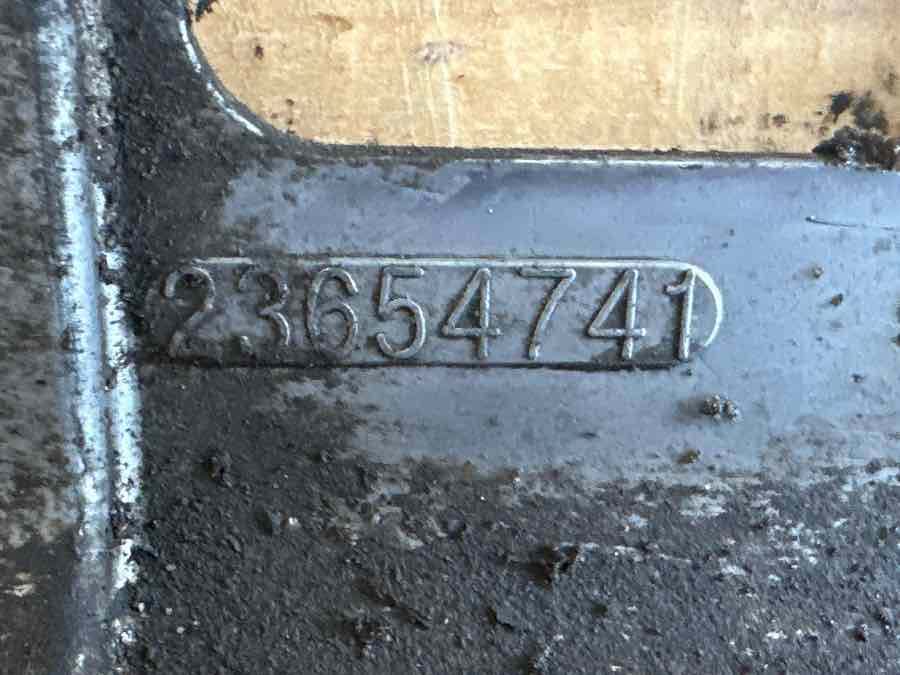VOLVO BRACKET 23654741 - Frame/ Chassis for Truck: picture 3 VOLVO BRACKET 23654741 - Frame/ Chassis for Truck: picture 3