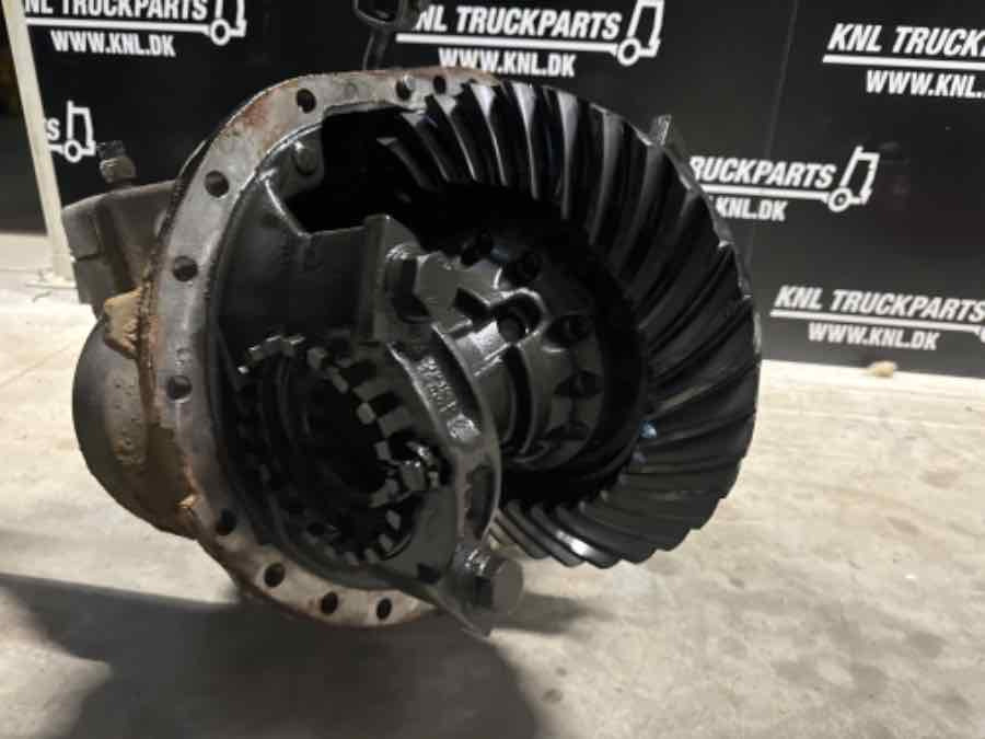 VOLVO DIFF RTS2370A - 2.83 // 22376670 - Differential gear for Truck: picture 3 VOLVO DIFF RTS2370A - 2.83 // 22376670 - Differential gear for Truck: picture 3