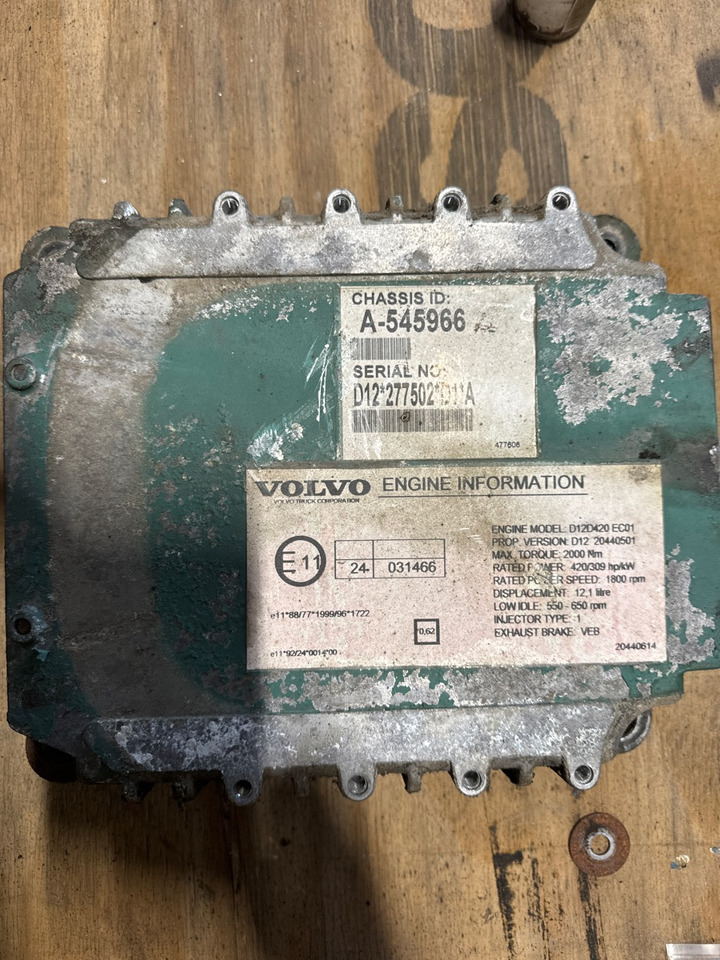 VOLVO ECU 3161962 P09 - Electrical system for Truck: picture 2 VOLVO ECU 3161962 P09 - Electrical system for Truck: picture 2
