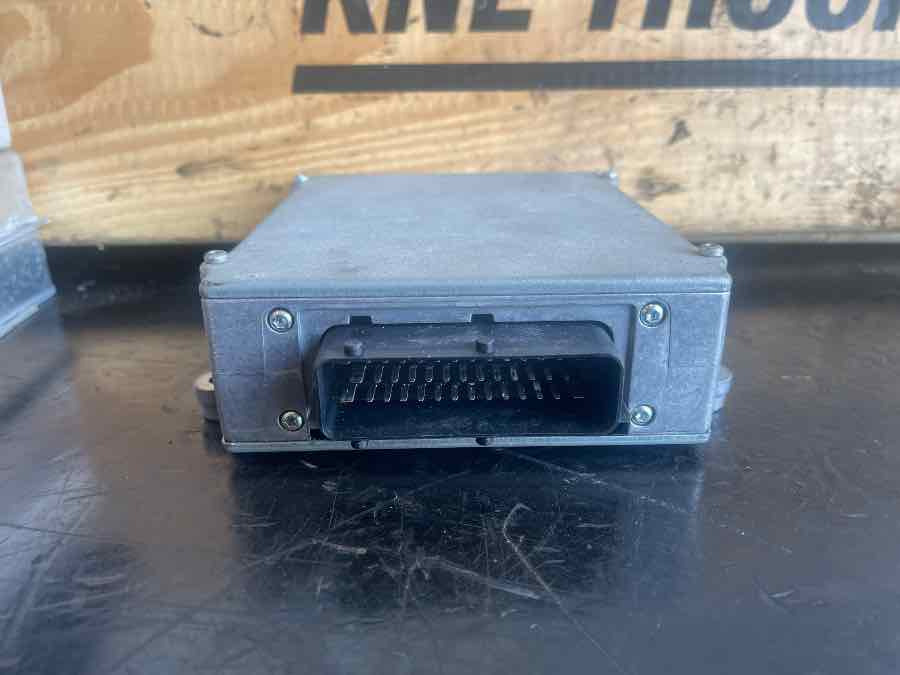 VOLVO ECU SUSPENSION 20375211 - Electrical system for Truck: picture 1 VOLVO ECU SUSPENSION 20375211 - Electrical system for Truck: picture 1