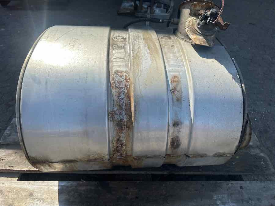 VOLVO EXHAUST 20894953 - Muffler/ Exhaust system for Truck: picture 4 VOLVO EXHAUST 20894953 - Muffler/ Exhaust system for Truck: picture 4