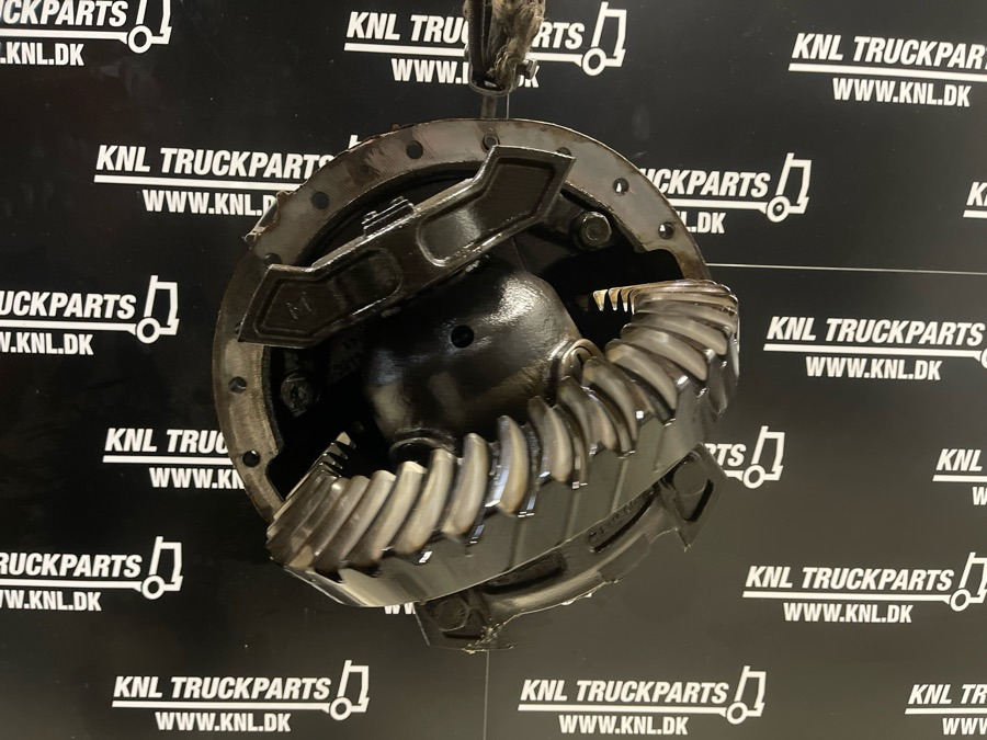 VOLVO RSS1360 - 2.85 - Differential gear for Truck: picture 1 VOLVO RSS1360 - 2.85 - Differential gear for Truck: picture 1