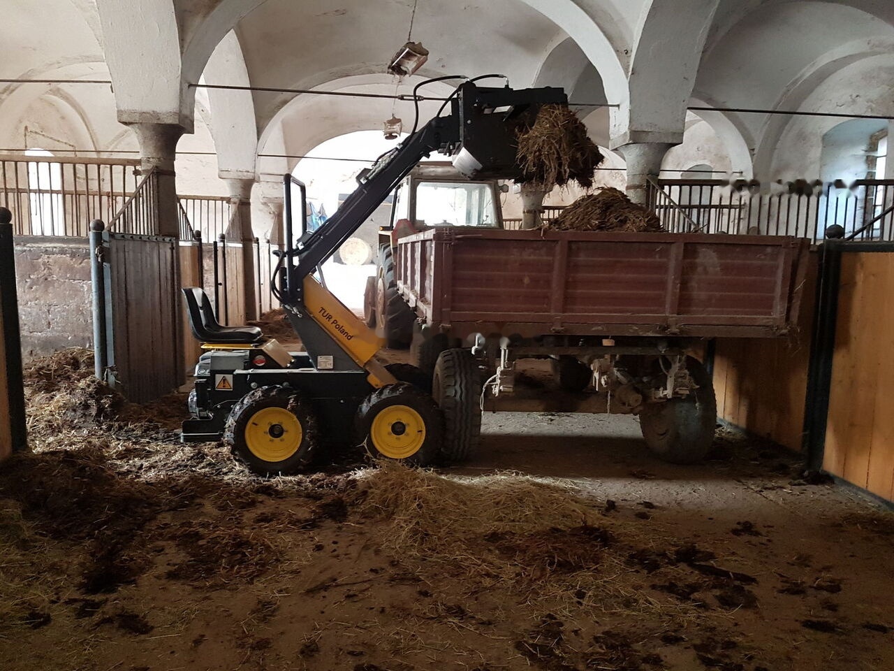 Tur Poland Miniradlader Miniloader Mini hoflader TUR N 520 Briggs&Stratton - Skid steer loader: picture 2 Tur Poland Miniradlader Miniloader Mini hoflader TUR N 520 Briggs&Stratton - Skid steer loader: picture 2