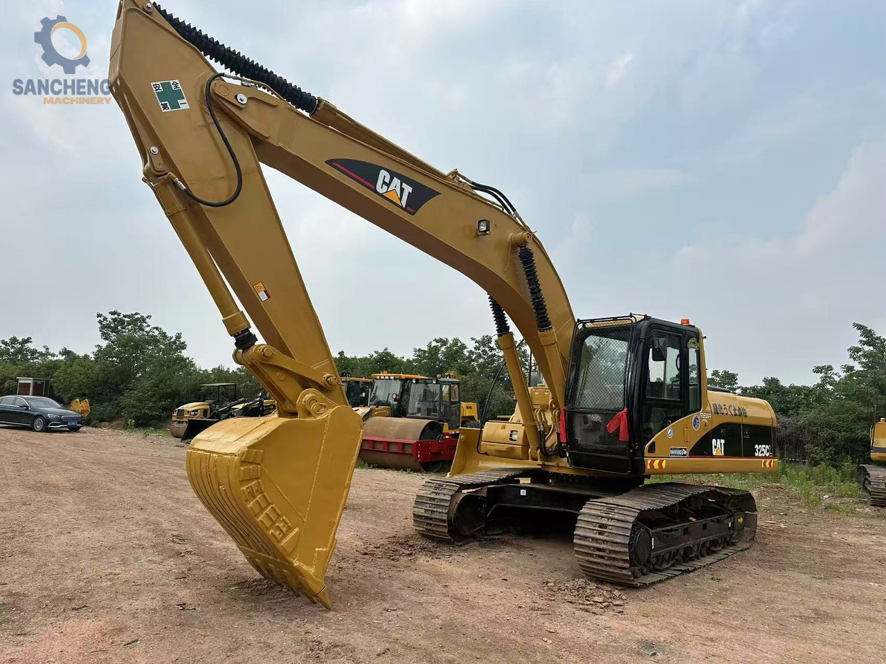 Crawler excavator CAT 325 CL: picture 14