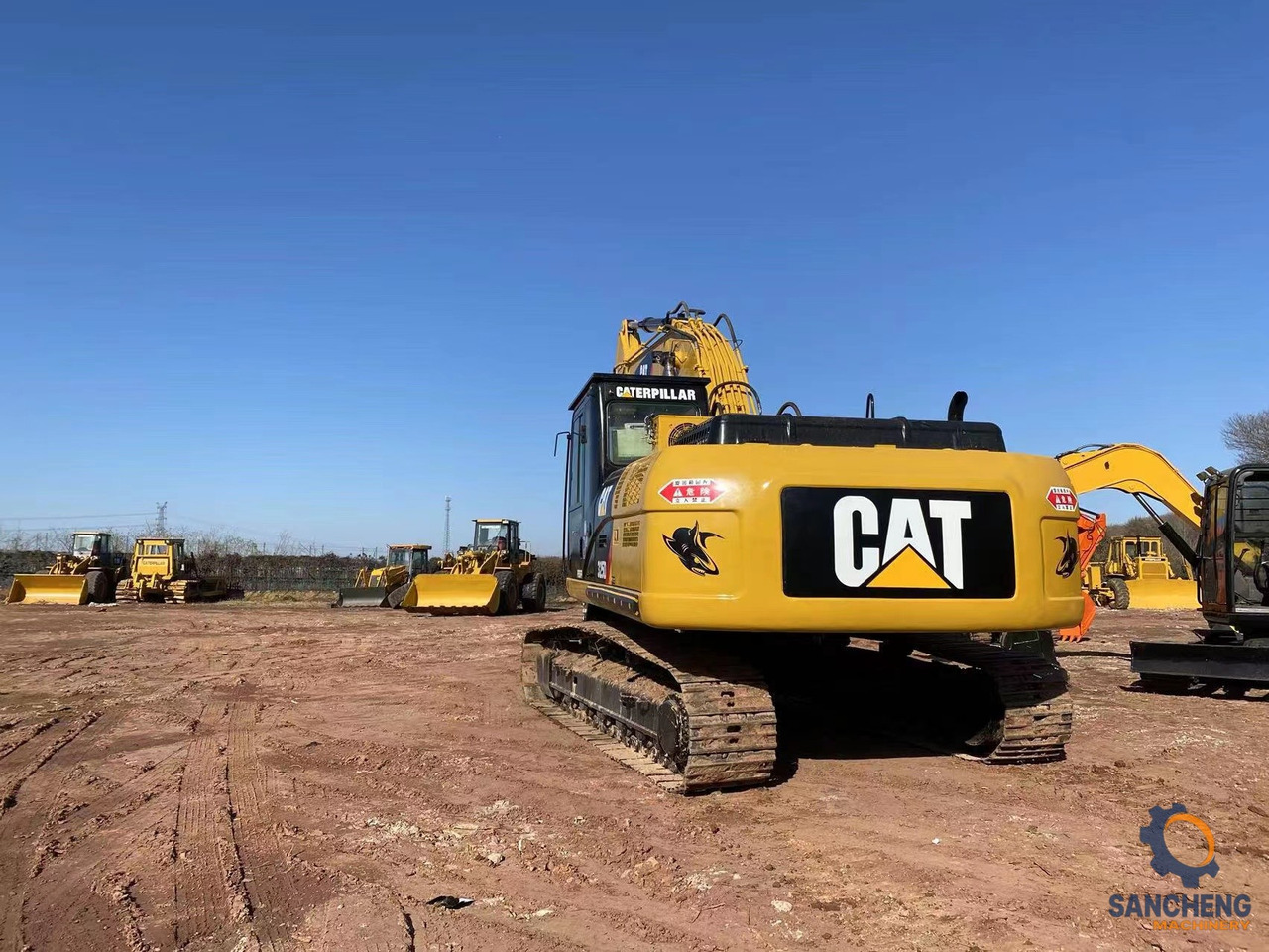 Excavator CAT 325D: picture 12