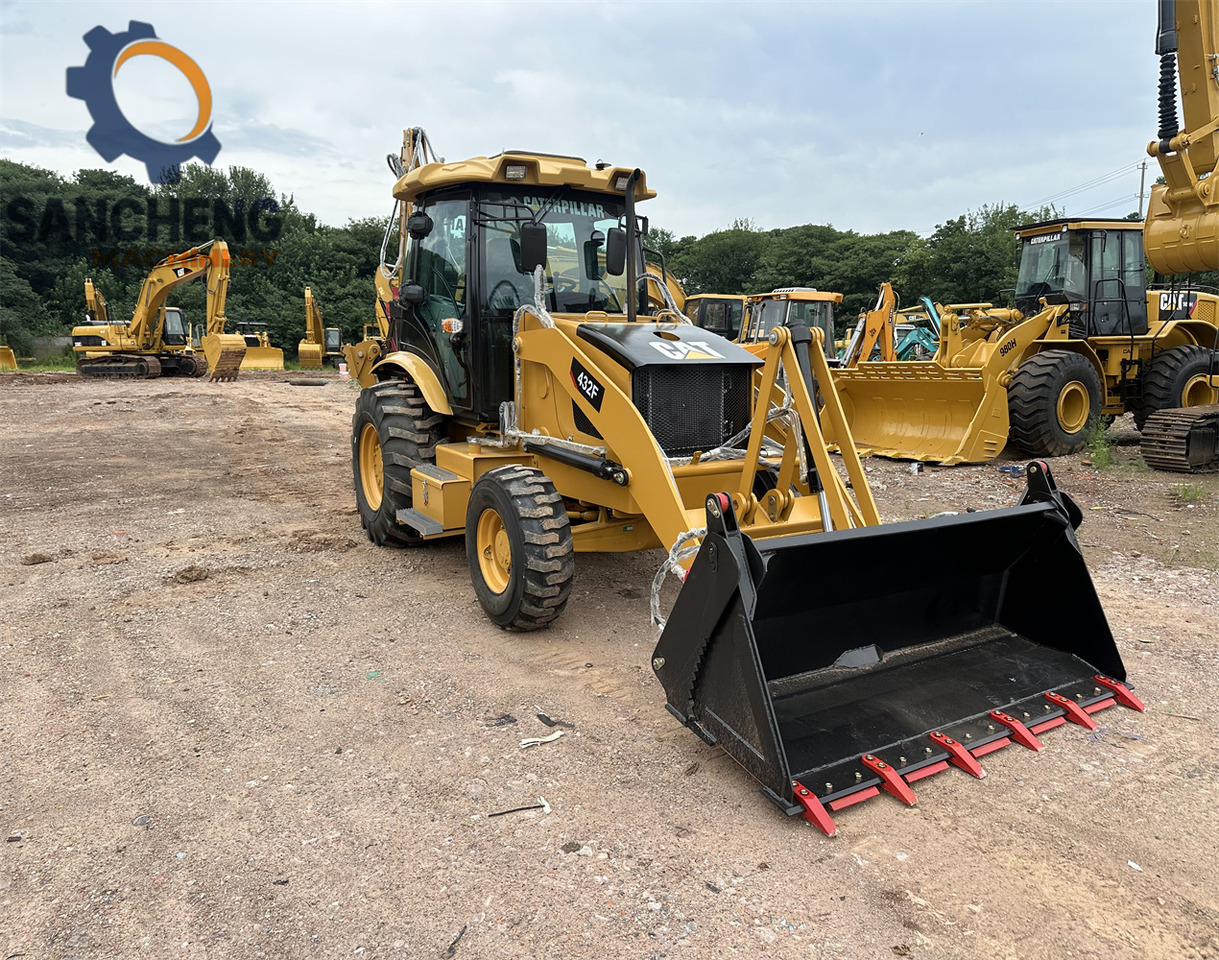 CAT 432F - Backhoe loader: picture 3 CAT 432F - Backhoe loader: picture 3