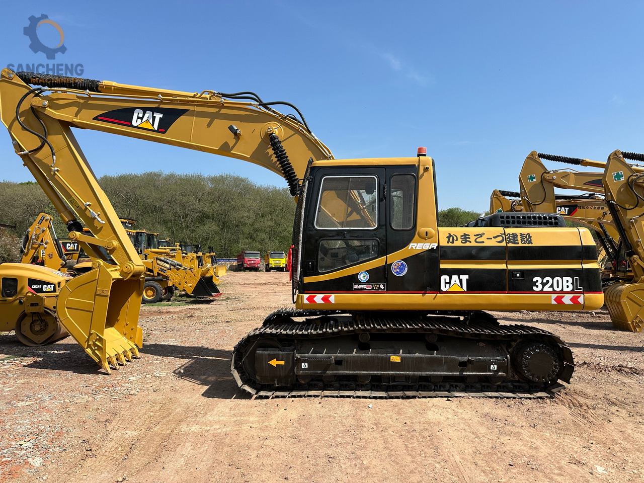 CATERPILLAR 320BL - Crawler excavator: picture 1 CATERPILLAR 320BL - Crawler excavator: picture 1