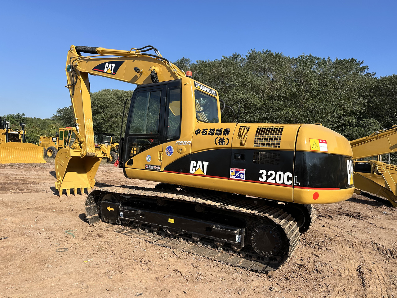 CATERPILLAR 320C - Crawler excavator: picture 4 CATERPILLAR 320C - Crawler excavator: picture 4