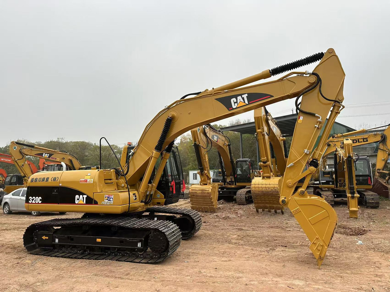 CATERPILLAR 320C - Crawler excavator: picture 3 CATERPILLAR 320C - Crawler excavator: picture 3