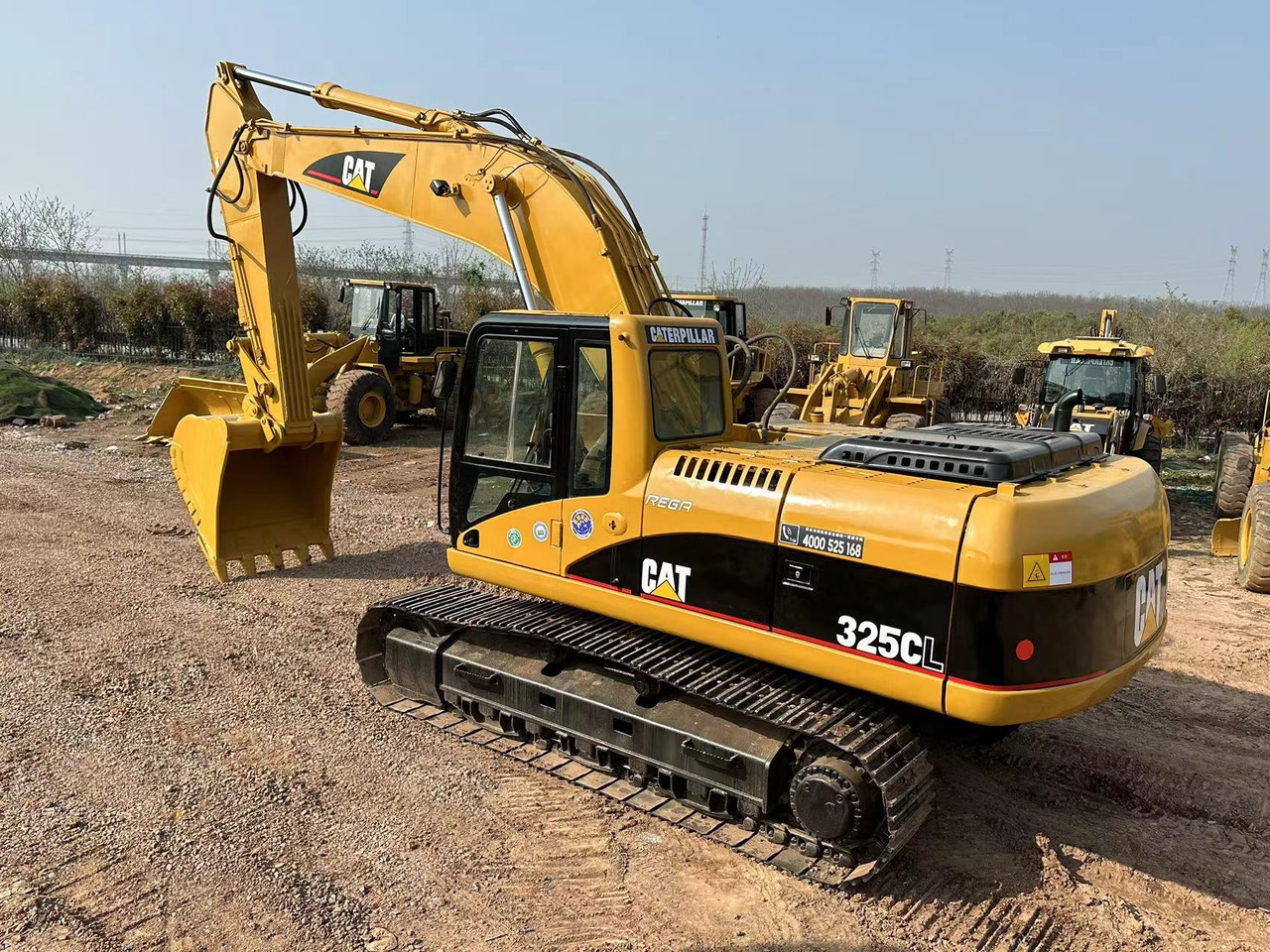 CATERPILLAR 325C - Crawler excavator: picture 5 CATERPILLAR 325C - Crawler excavator: picture 5