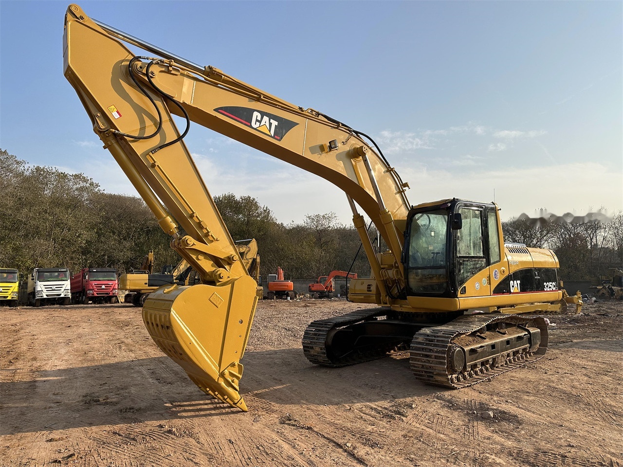 CATERPILLAR 325CL - Crawler excavator: picture 2 CATERPILLAR 325CL - Crawler excavator: picture 2