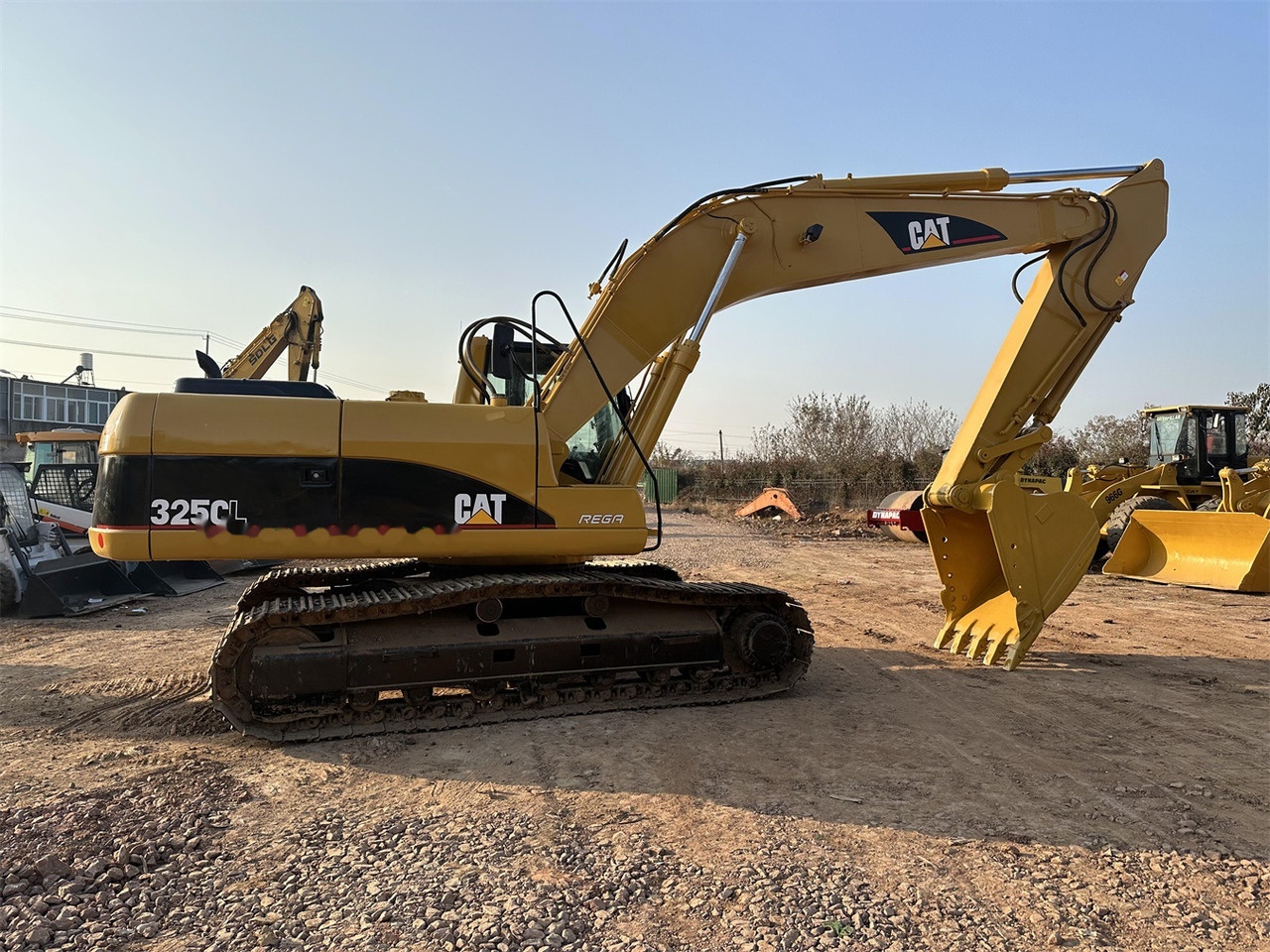 CATERPILLAR 325CL - Crawler excavator: picture 5 CATERPILLAR 325CL - Crawler excavator: picture 5