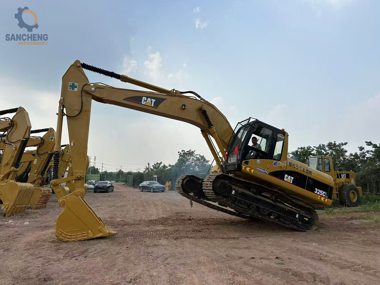 CATERPILLAR 325CL - Crawler excavator: picture 1 CATERPILLAR 325CL - Crawler excavator: picture 1