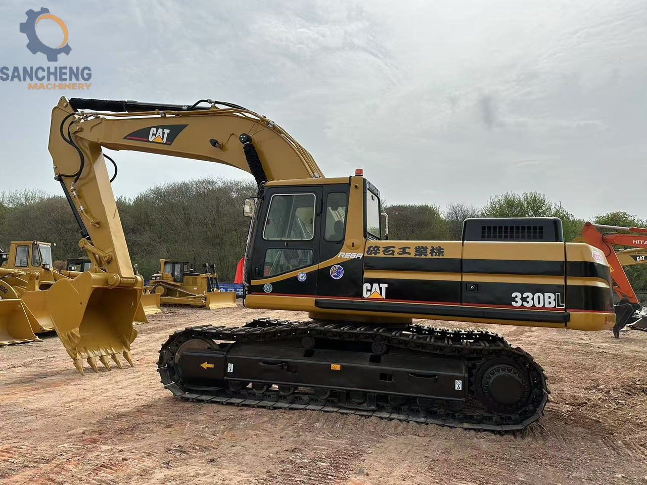 CATERPILLAR 330BL - Excavator: picture 1 CATERPILLAR 330BL - Excavator: picture 1