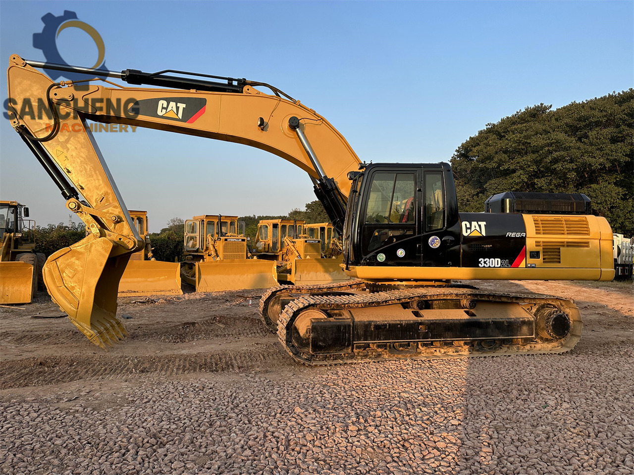 CATERPILLAR 330D2L - Crawler excavator: picture 3 CATERPILLAR 330D2L - Crawler excavator: picture 3