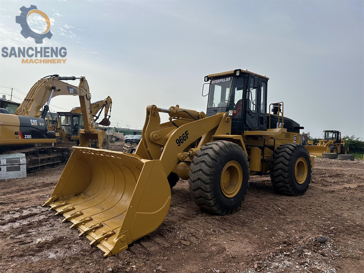 CATERPILLAR 966F - Wheel loader: picture 3 CATERPILLAR 966F - Wheel loader: picture 3