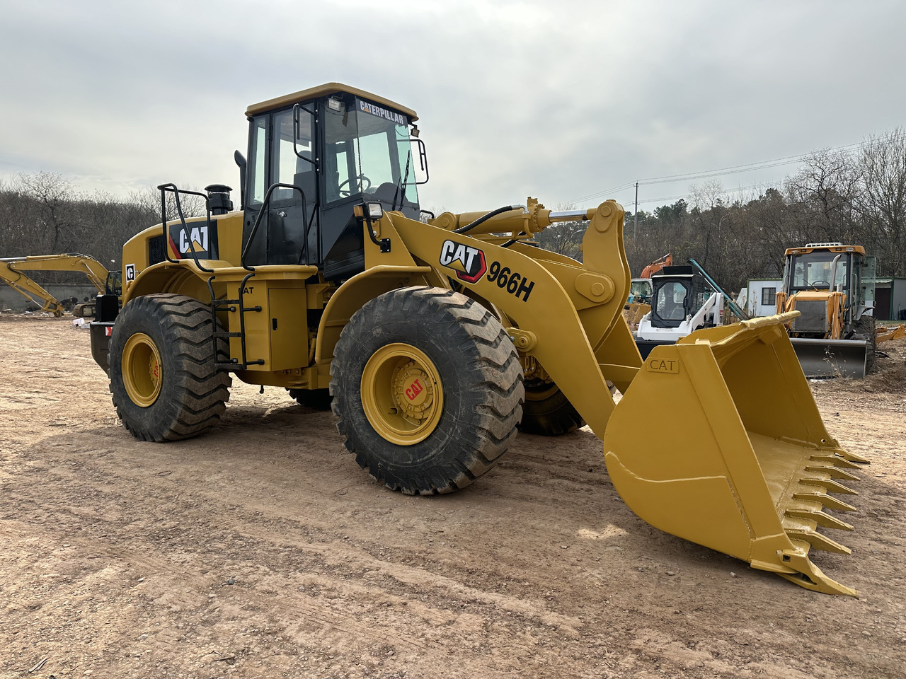 CATERPILLAR 966H - Wheel loader: picture 2 CATERPILLAR 966H - Wheel loader: picture 2