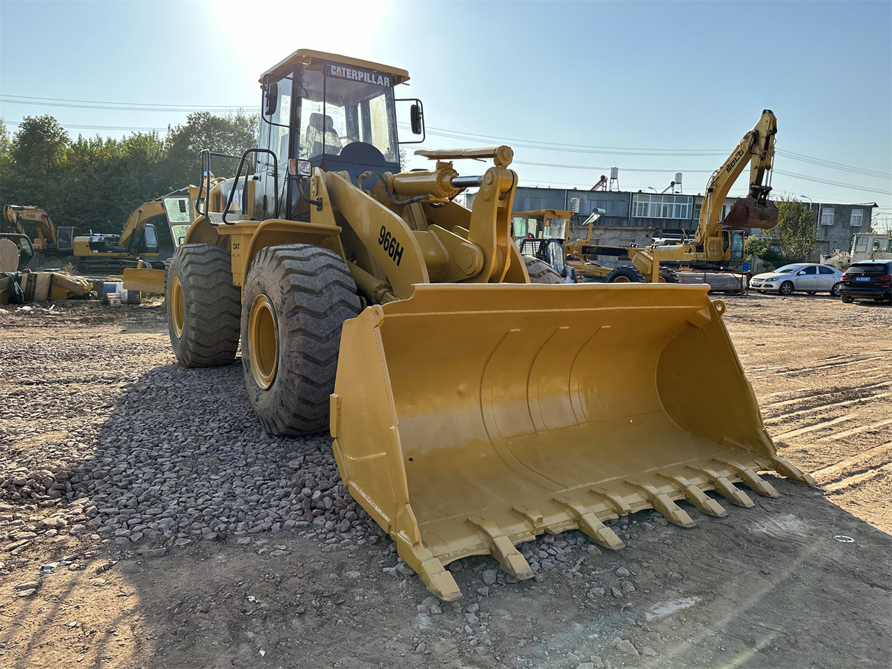 CATERPILLAR 966H - Wheel loader: picture 4 CATERPILLAR 966H - Wheel loader: picture 4