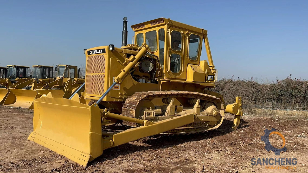 CATERPILLAR D8K - Bulldozer: picture 3 CATERPILLAR D8K - Bulldozer: picture 3