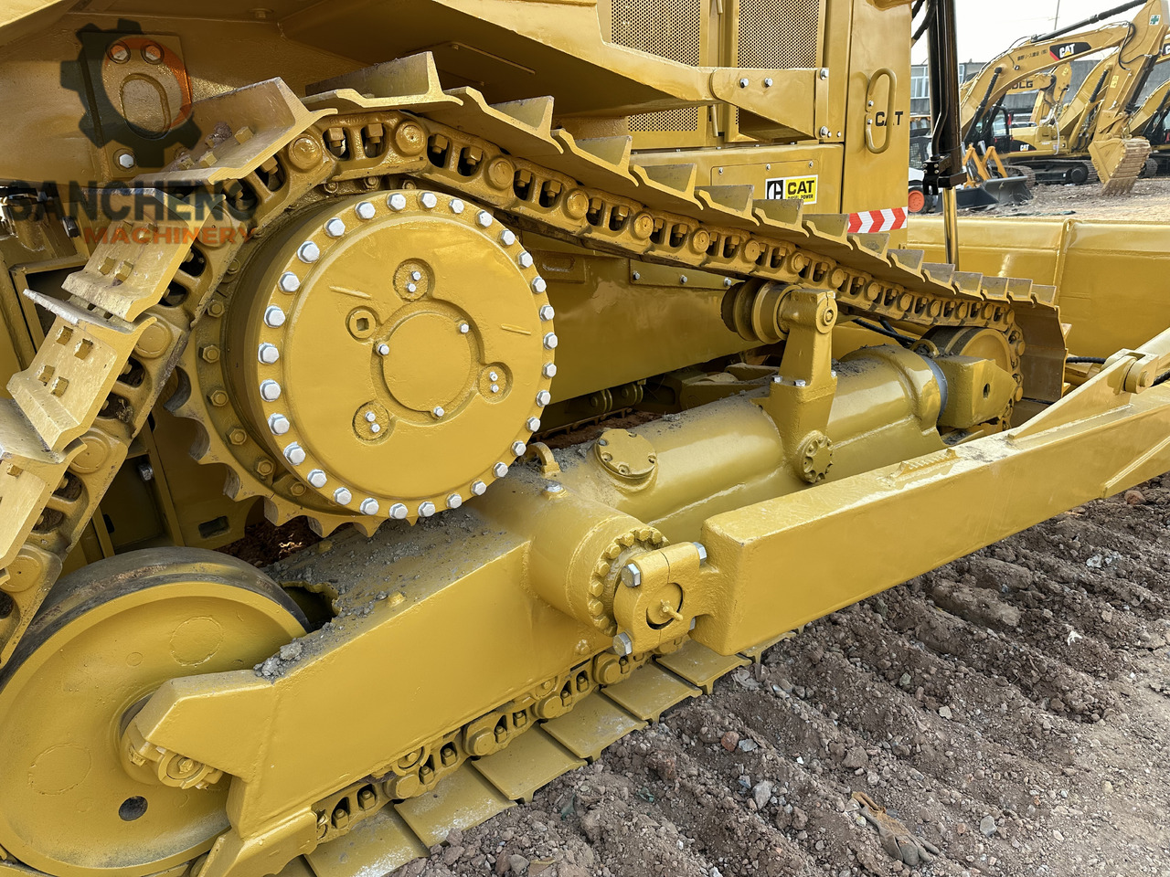 Bulldozer CATERPILLAR D8R: picture 7